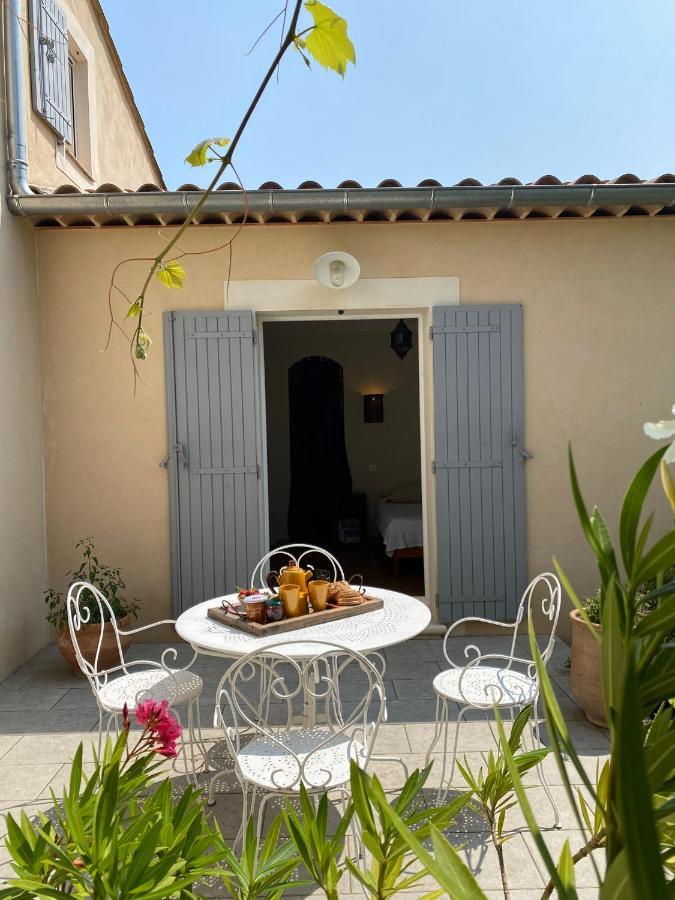 Chambre D'Hotes Le Jardin Des Cigales Bed & Breakfast Aubignan Ngoại thất bức ảnh